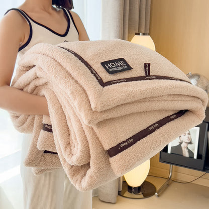 Coperta in pile soffice e dallo stile semplice