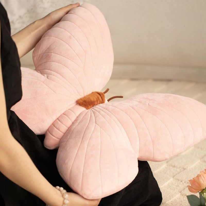 Cuscino decorativo morbido a forma di farfalla femminile