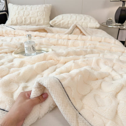 Coperta in pile con stampa a cuore in tinta unita