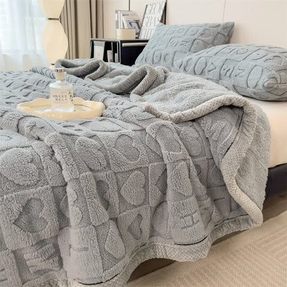 Coperta in pile con stampa a cuore in tinta unita