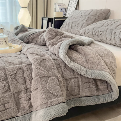 Coperta in pile con stampa a cuore in tinta unita