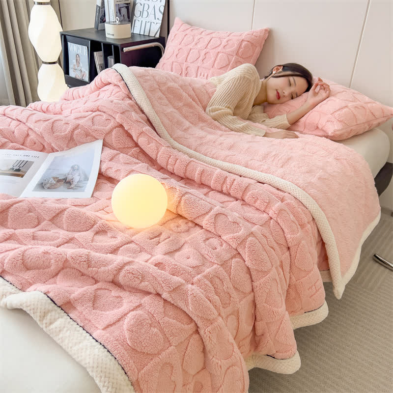 Coperta in pile con stampa a cuore in tinta unita