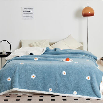 Coperta in pile morbido con motivo floreale Refresh Daisy