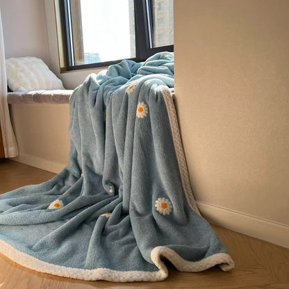 Coperta in pile morbido con motivo floreale Refresh Daisy