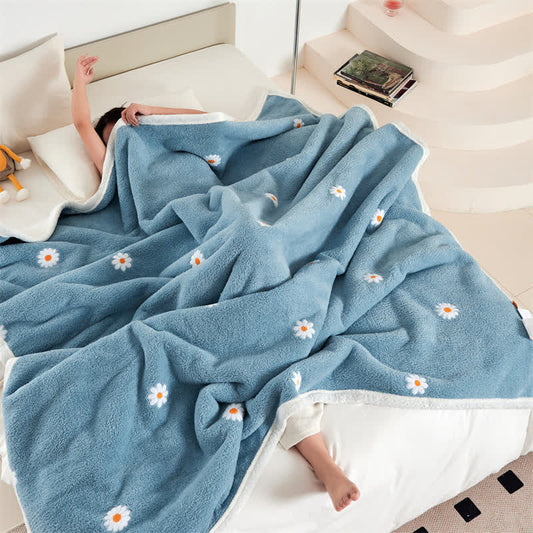 Coperta in pile morbido con motivo floreale Refresh Daisy