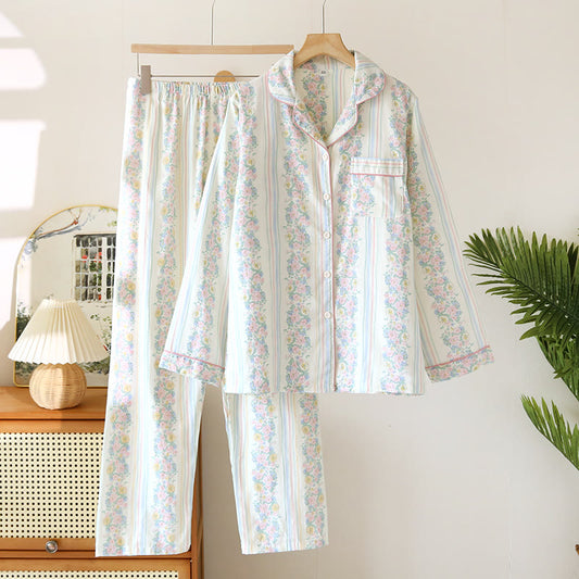 Pigiama in garza di cotone con cardigan floreale