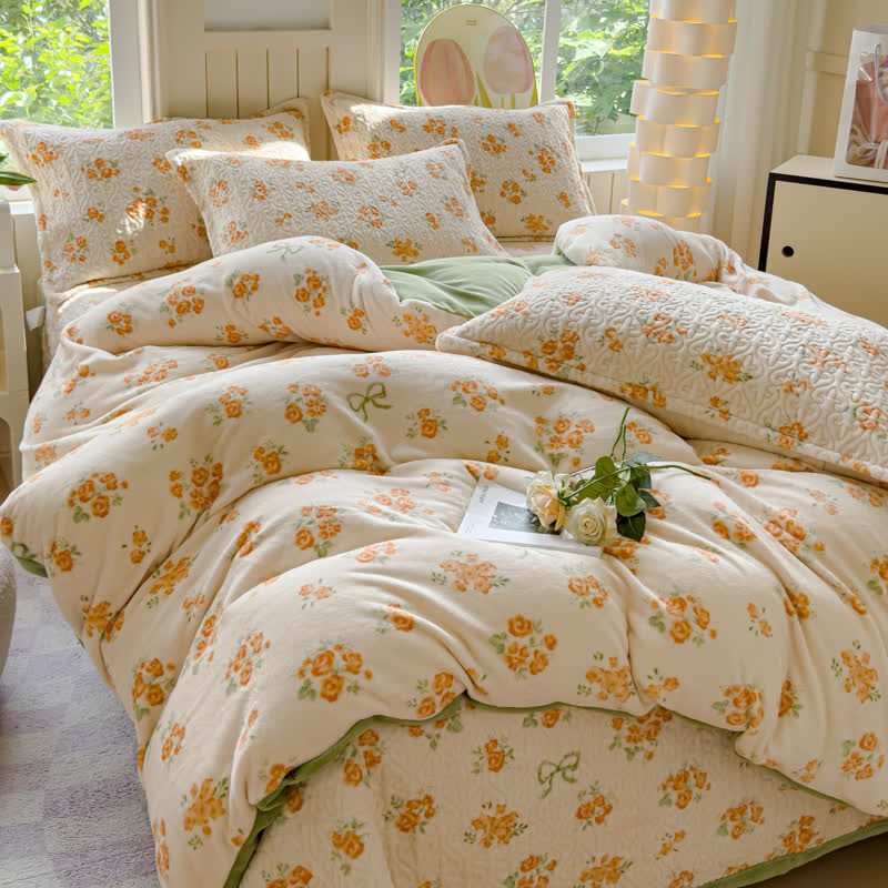 Set di biancheria da letto in velluto caldo Refresh Flower (4 pezzi)