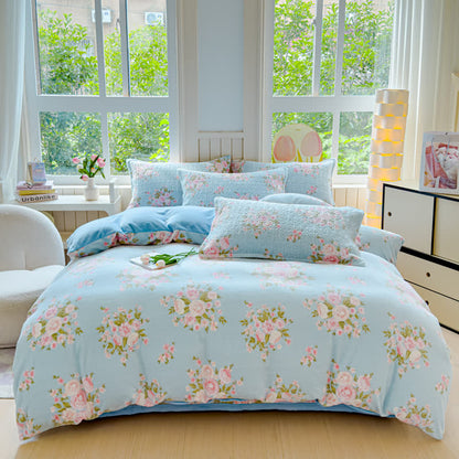 Completo letto elegante in velluto invernale con motivo floreale (4 pezzi)
