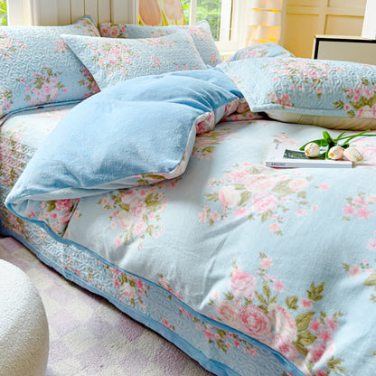 Completo letto elegante in velluto invernale con motivo floreale (4 pezzi)