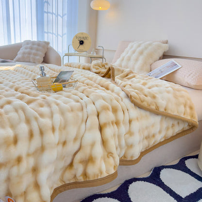 Coperta in soffice flanella con sfumature di colore