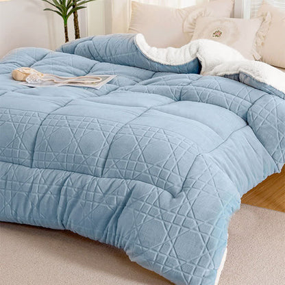 Coperta in pile spesso e caldo con anima trapuntata
