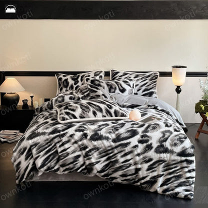 Set di biancheria da letto in morbida flanella calda leopardata (4 pezzi)