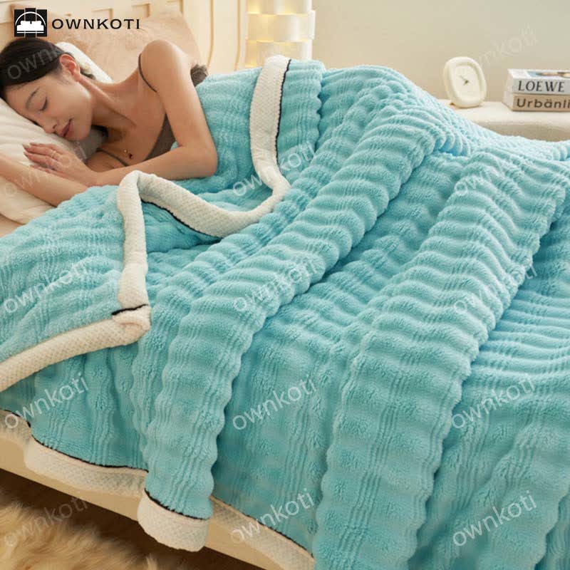 Coperta in pile con trama a onde jacquard