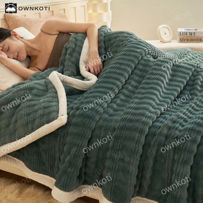 Coperta in pile con trama a onde jacquard