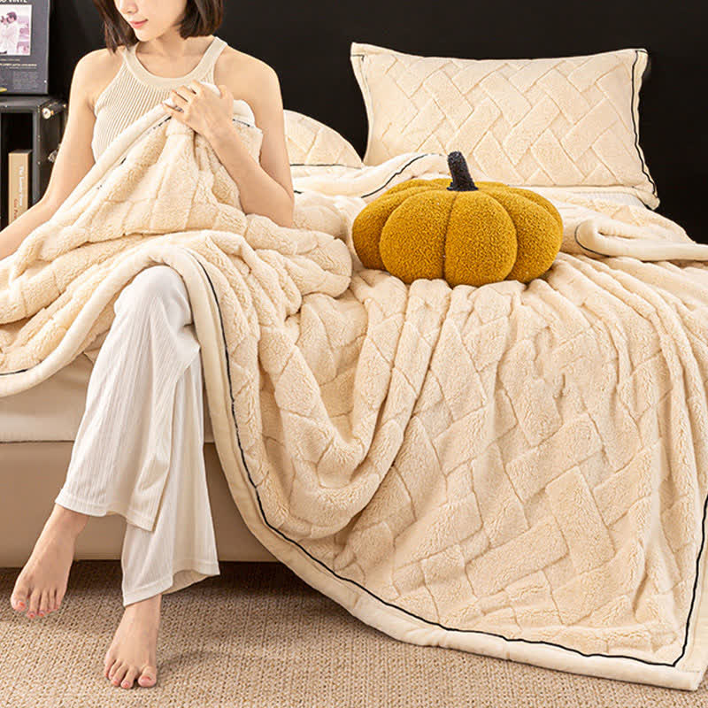 Coperta in pile morbido tinta unita