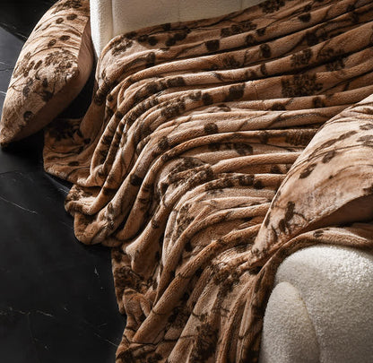Coperta da divano in velluto con motivo floreale rustico