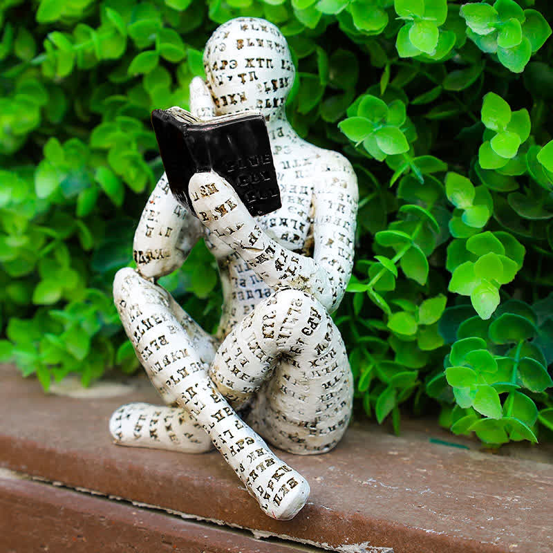Statua della donna pensatrice che legge, decorazione per libreria