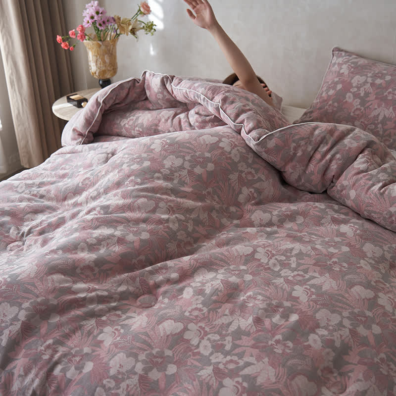 Trapunta invernale in cotone e cashmere con fiori in fiore