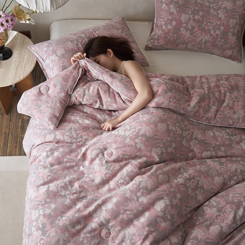 Trapunta invernale in cotone e cashmere con fiori in fiore