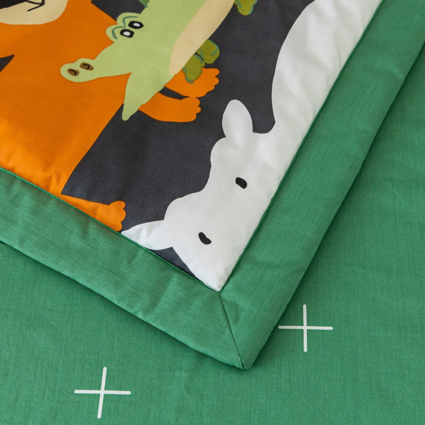 Set di biancheria da letto per culla in puro cotone con animali dei cartoni animati (3 pezzi)