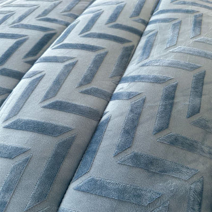 Coperta calda in sherpa con anima trapuntata