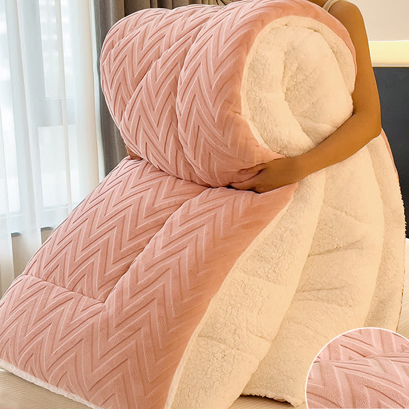 Coperta calda in sherpa con anima trapuntata