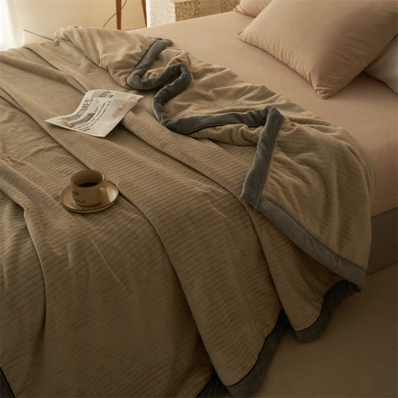 Coperta reversibile in velluto tinta unita