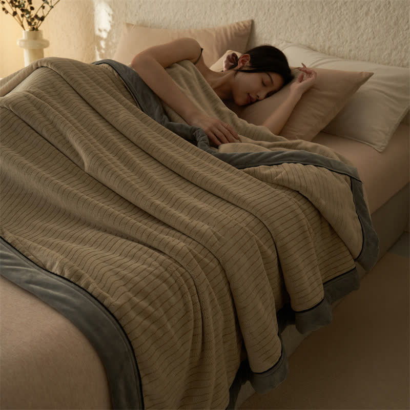 Coperta reversibile in velluto tinta unita