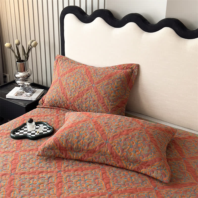 Copriletto trapuntato in cotone jacquard tinto in filo