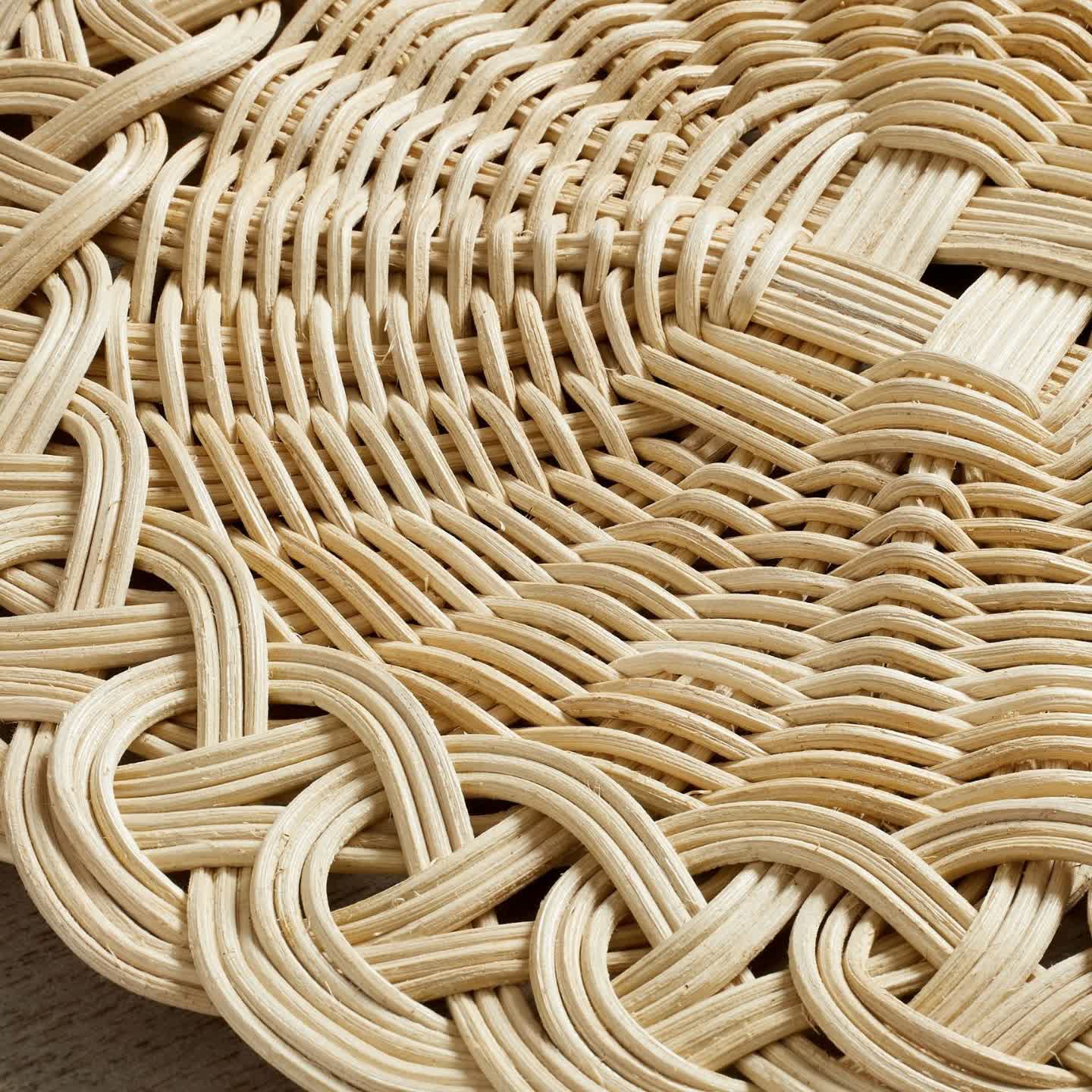 Tovaglietta in rattan intrecciata a mano di forma rotonda