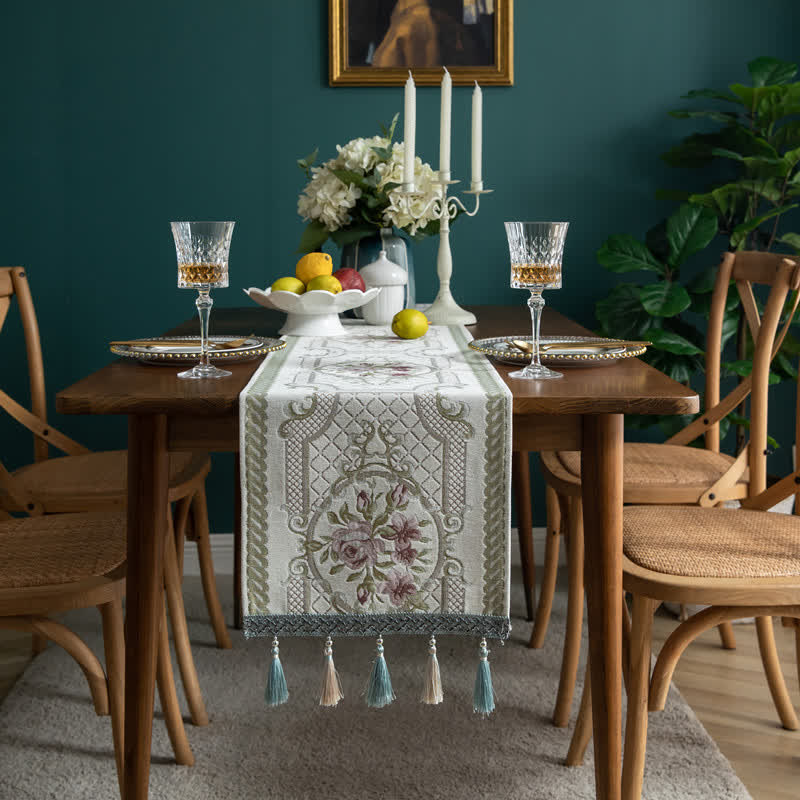 Runner da tavolo con nappe floreali vintage in jacquard