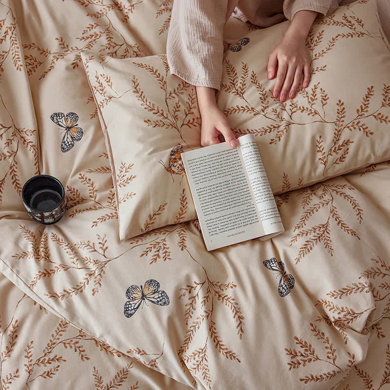 Set di biancheria da letto in cotone spazzolato con motivo a farfalla pastorale (4 pezzi)