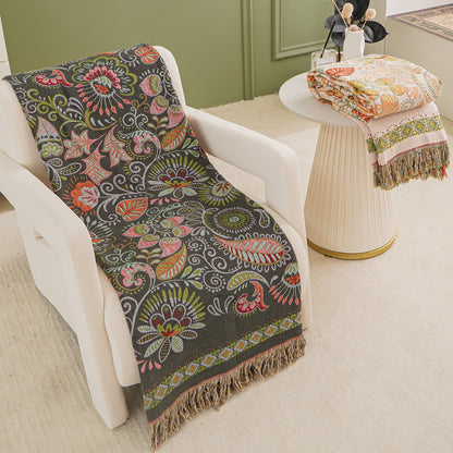 Coperta in garza di cotone con motivo paisley retrò e nappa