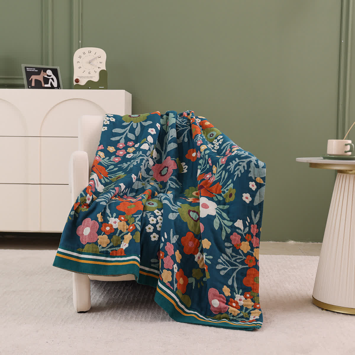 Coperta morbida in garza di cotone con fiori luminosi