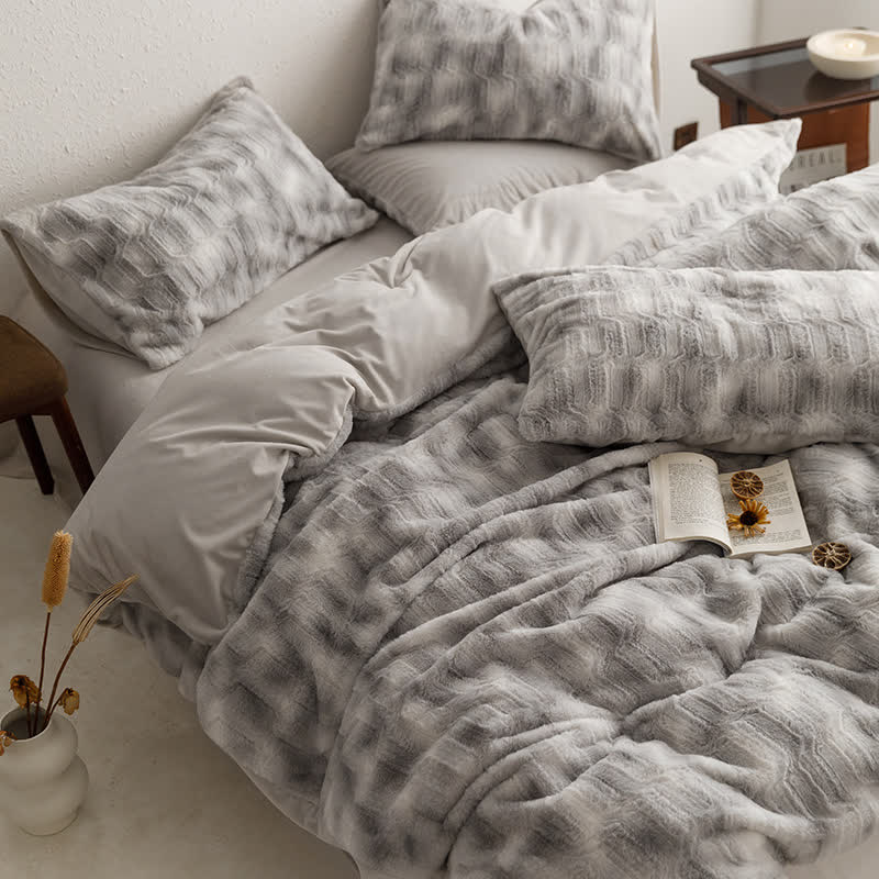 Set di biancheria da letto in velluto morbido sfumato semplice (4 pezzi)