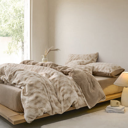 Set di biancheria da letto in velluto morbido sfumato semplice (4 pezzi)