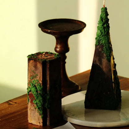 Candela profumata con ornamento artistico Green Hills & Moss