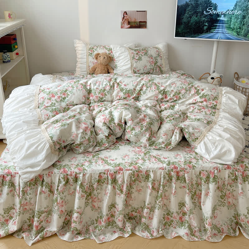 Elegante set di biancheria da letto con gonna floreale (4 pezzi)