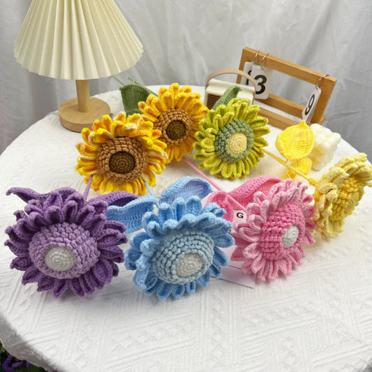 Ornamento a forma di mazzo di girasoli intrecciati in stile fattoria