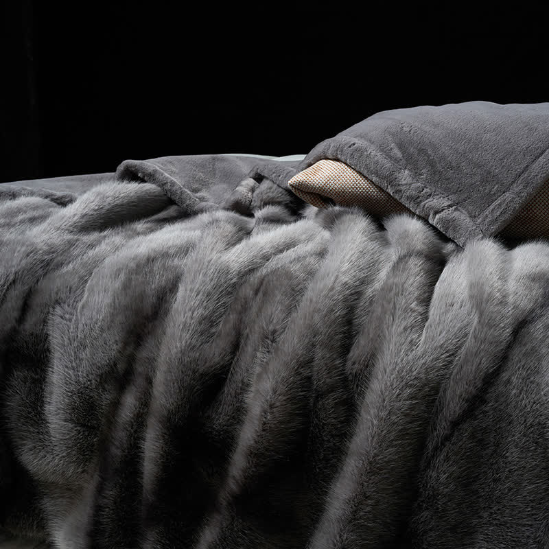 Coperta calda sfumata in pelliccia sintetica