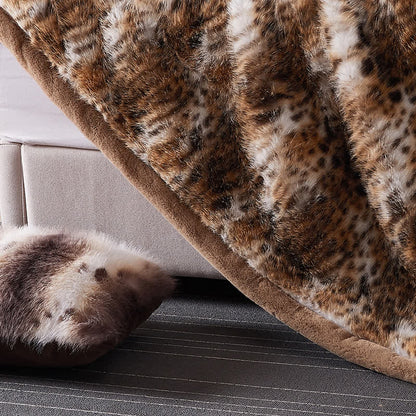 Coperta in pelliccia sintetica con motivo leopardo delle nevi