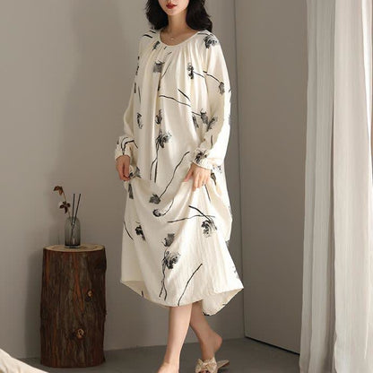 Camicia da notte con imbottitura in cotone floreale sul petto