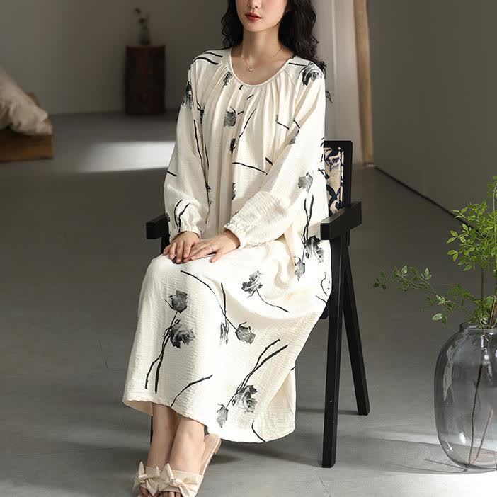 Camicia da notte con imbottitura in cotone floreale sul petto