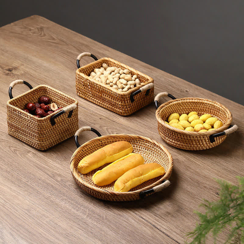 Cestino porta snack da scrivania in rattan intrecciato