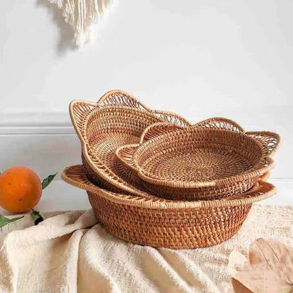 Cestino portafrutta in rattan intrecciato