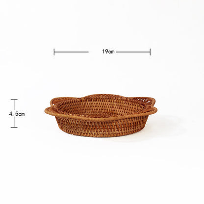 Cestino portafrutta in rattan intrecciato