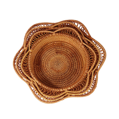 Cestino portafrutta in rattan intrecciato