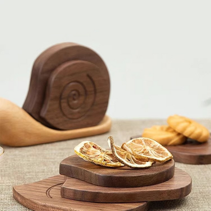 Sottobicchiere creativo in legno massello a forma di lumaca