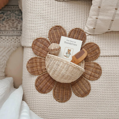 Cestino da parete in rattan intrecciato a forma di girasole