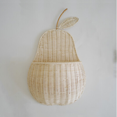 Cestino da parete a forma di frutta intrecciata in rattan
